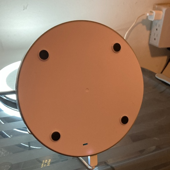 Magnify Table Top Lighted Mirror - Picture 6 of 6